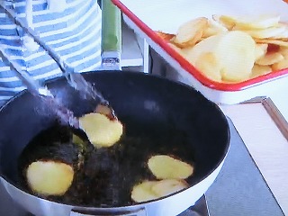 【ZIP！速水もこみちのMOCO''Sキッチン】ムサカ～ヨーグルトがけのレシピ・速水もこみち