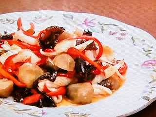 【ZIP！速水もこみちのMOCO''Sキッチン】イカときくらげの炒め物のレシピ・速水もこみち