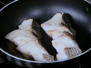 白身魚のグリルラタトゥイユソース