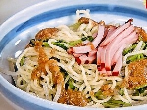 汁なしもやしラーメン