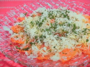 【きょうの料理ビギナーズ】スモークサーモンとたまねぎのサラダのレシピ・大庭英子