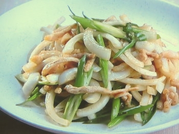 【上沼恵美子のおしゃべりクッキング】豚肉と玉ねぎの炒めもののレシピ・上沼恵美子・宮崎耕一・小島よしお