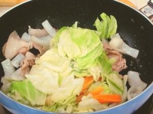 カレーみそ味の野菜炒め