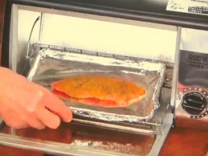 鮭のカレーハーブ焼き