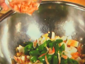 桜海老と春豆の卵サラダ