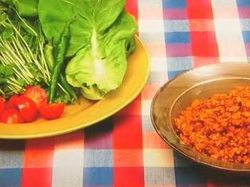 【男子ごはん】ピリ辛肉みその旬野菜包みのレシピ・国分太一