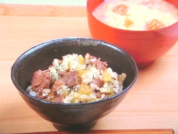 【キューピー３分クッキング】牛肉とセロリの混ぜごはんのレシピ・小林まさみ