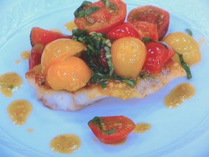 白身魚のポワレ　カラフルトマトソース