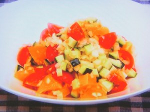 彩り野菜とオレンジのサラダ