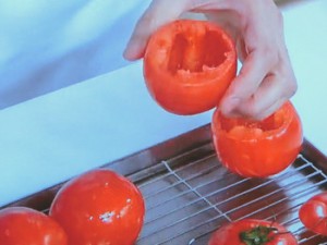 トマト丸ごとハンバーグ