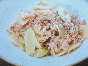 【きょうの料理ビギナーズ】鶏ひき肉と新しょうがの炒め物のレシピ・大庭英子