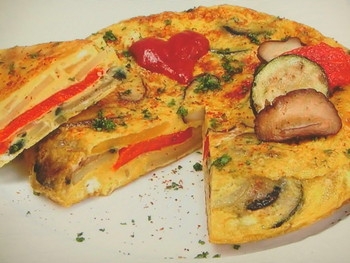 【ノンストップ】夏野菜のスパニッシュオムレツのレシピ・行列シェフのまかない・家ごはん・須賀洋介