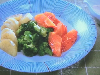 【きょうの料理ビギナーズ】オリーブ油の蒸し野菜サラダのレシピ・武蔵裕子