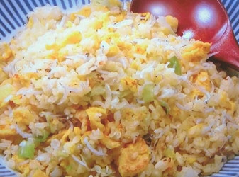 【おかずのクッキング】しらすの焼き飯のレシピ・土井善晴