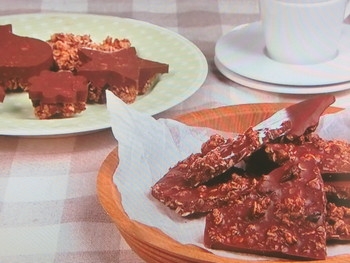 【キューピー３分クッキング】チョコレートクランチ2種のレシピ・伊藤栄里子