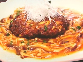 【ZIP！速水もこみちのMOCO''Sキッチン】もこみち流　中華風ハンバーグ きのこソースのレシピ・速水もこみち