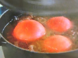 もこみち流　牛肉と丸ごとトマトの煮込み