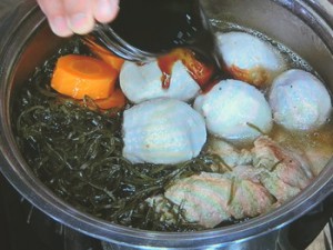 里芋と豚肉と昆布の照り煮