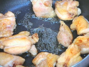 里芋と鶏肉の豆乳煮