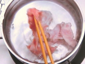 豚しゃぶと梅と水菜の混ぜご飯