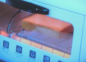 定番食パンでトロトロチーズトースト
