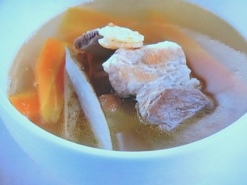 【上沼恵美子のおしゃべりクッキング】スペアリブの梅風味スープのレシピ・上沼恵美子・宮崎耕一・草野仁