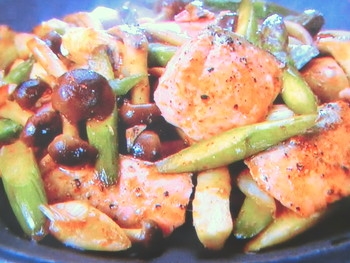【ノンストップ】秋鮭とキノコのコクマヨ炒めのレシピ・坂本昌行・坂本昌行のOne Dish