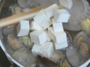 あさりと豆腐のピリ辛汁