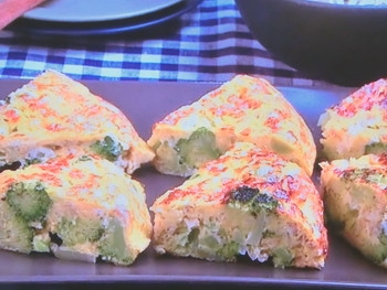 【キューピー３分クッキング】ブロッコリーと鶏ひき肉の卵焼きのレシピ・石原洋子