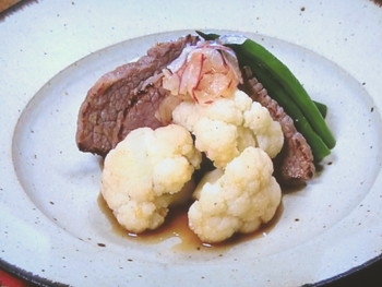 【きょうの料理】塩蒸しカリフラワーと牛肉のポン酢あえのレシピ・大原 千鶴