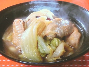 【きょうの料理ビギナーズ】白菜と手羽先のピリ辛煮のレシピ・大庭英子