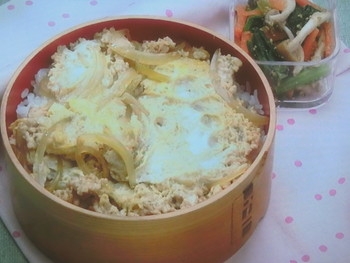 【きょうの料理ビギナーズ】ひき肉の親子丼弁当のレシピ・杉山智美