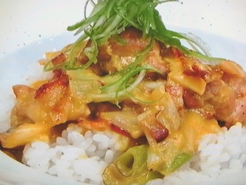 【ノンストップ】濃厚カルボナーラ丼のレシピ・行列シェフのまかない・家ごはん・鈴木弥平