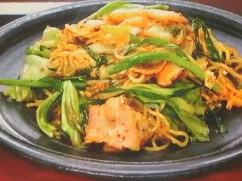 【ZIP！速水もこみちのMOCO''Sキッチン】もこみち流　まぜとろ焼きそばのレシピ・速水もこみち
