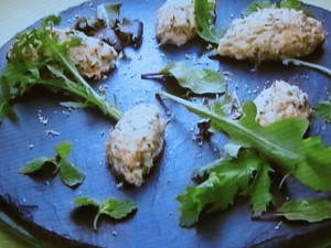 【ZIP！速水もこみちのMOCO''Sキッチン】もこみち流　サーモンのタルタルとリーフサラダのレシピ・速水もこみち