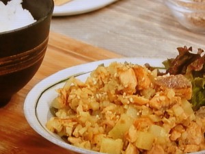 【ノンストップ】秋鮭カレーそぼろのレシピ・笠原将弘・笠原将弘のおかず道場