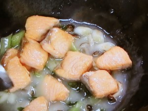 鮭とチンゲン菜の煮込み
