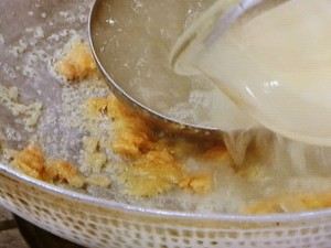 豆腐の白湯（パイタン）鍋