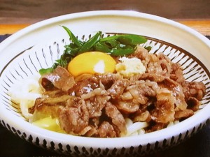 【キューピー３分クッキング】牛肉と青ねぎのすき煮うどんのレシピ・藤井恵