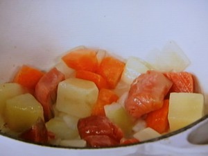 塩ざけとたっぷり野菜のスープパスタ