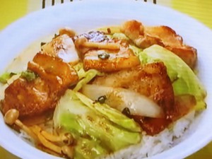 【ZIP！速水もこみちのMOCO''Sキッチン】もこみち流　豚肉とキャベツのオイスター炒め丼のレシピ・速水もこみち