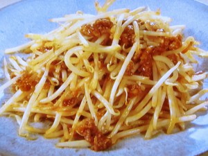 【きょうの料理ビギナーズ】もやしのドライカレー風のレシピ・河野雅子