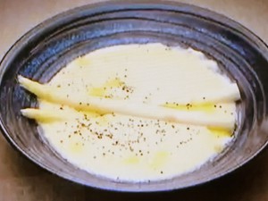 【ZIP！速水もこみちのMOCO''Sキッチン】もこみち流　ホワイトアスパラガスのポタージュのレシピ・速水もこみち