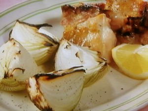 【きょうの料理ビギナーズ】新たまねぎと鶏もも肉のグリル焼きのレシピ・河野雅子