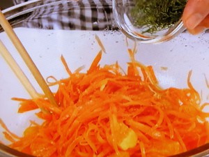 にんじんのオレンジサラダ