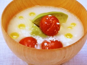 【きょうの料理】アボカドとミニトマトのみそ汁のレシピ・平山由香