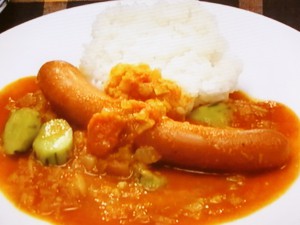【おかずのクッキング】ソーセージときゅうりのカレーのレシピ・土井善晴