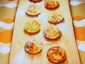 【ZIP！速水もこみちのMOCO''Sキッチン】もこみち流　マンゴーとココナツのタルトレットのレシピ・速水もこみち