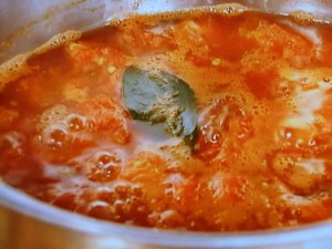 トマトと塩こうじの冷製スープ