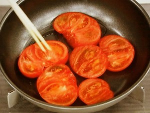 トマトの卵焼き